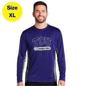 2/for $20 🪩 Mens TCU Long Sleeve Lightweight Shirt 🐸 (size XL)